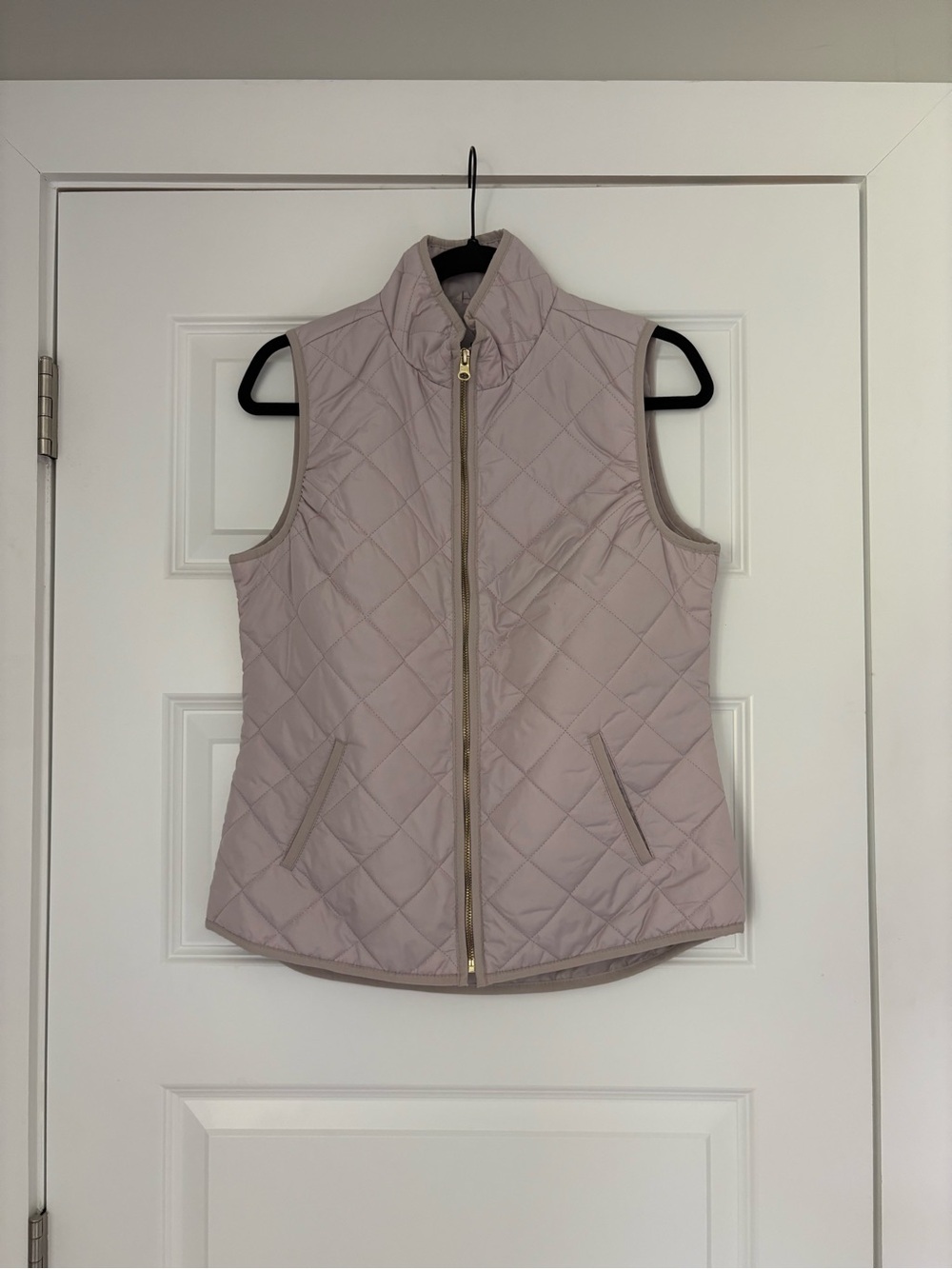 Quilted Light Puffer Vest